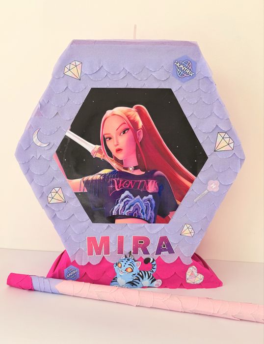 K pop demon hunter пинята к поп демоните