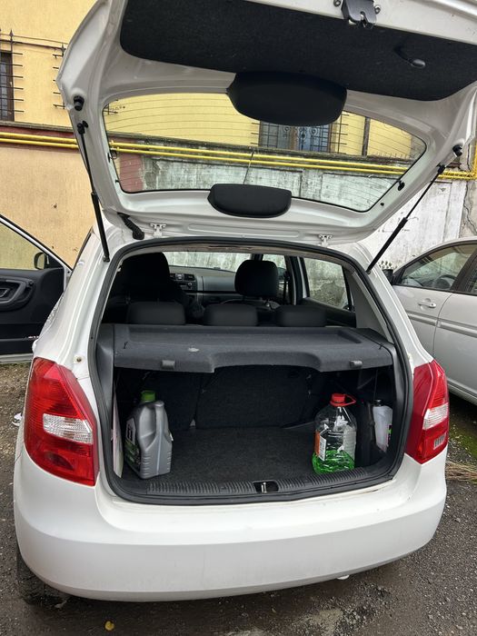 Vând Skoda Fabia 1.6 TDI 2012