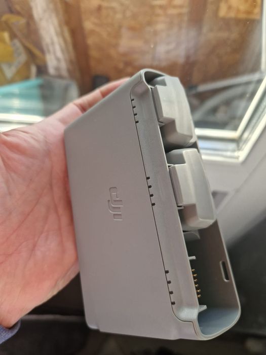 Продам батерейки с подзарядкой для дрона Dji mini 2