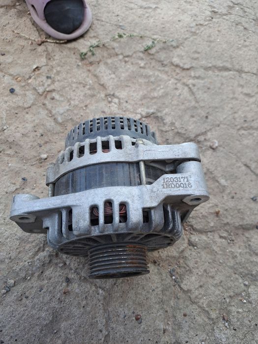 Продам генератор от Черри тииго в рабочем состоянии