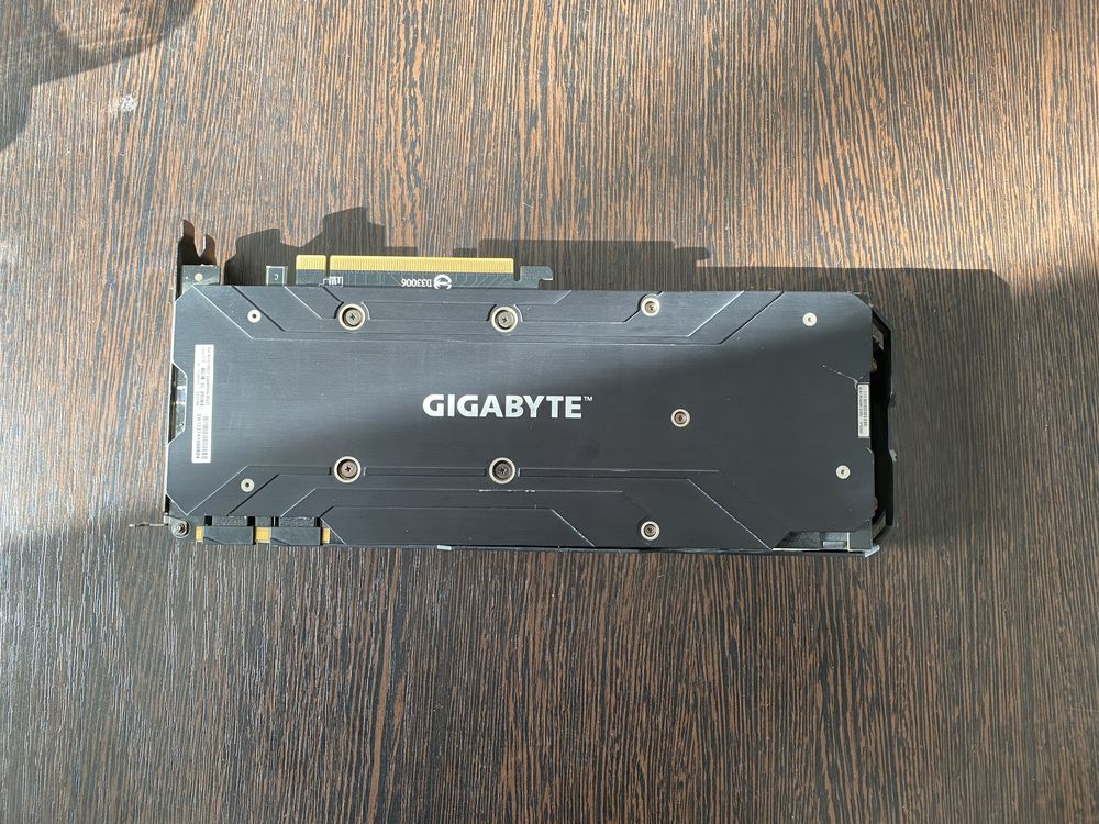 Видеокарта Gigabite G1 1070 8gb 256bit