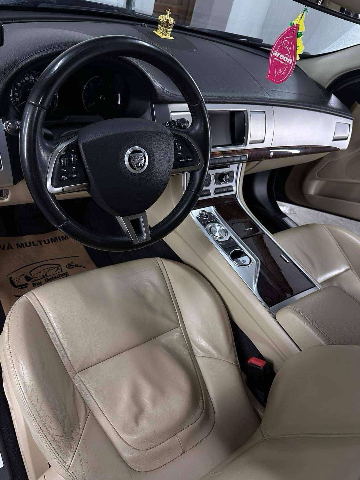 Jaguar xf 2.2 diesel an:2012