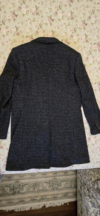 Мужское пальто made in Turkey от мирового бренда "LUBECKER"