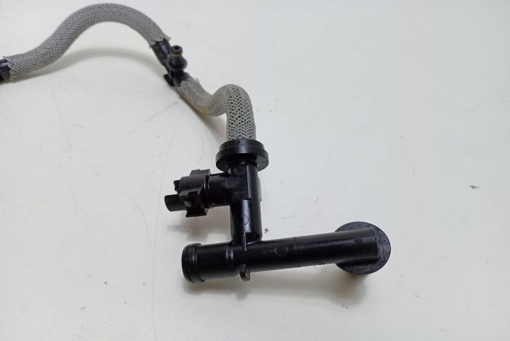 Rampa retur  injectoare 1.6 dci Mercedes-Benz Vito W447 seria