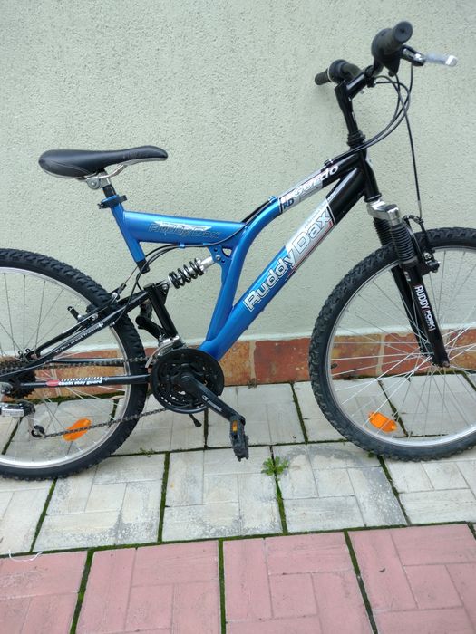 Biciclete servisate trimit