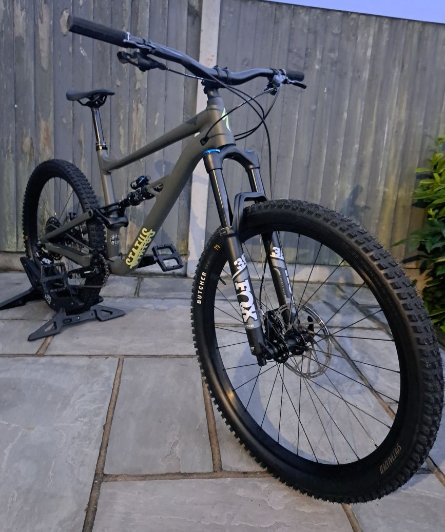 Specialized status 140 size S4/S5 [Large/XL] 2022/23 29/27.5