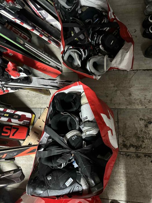 Ски от Австрия на едро 20лв за чифт