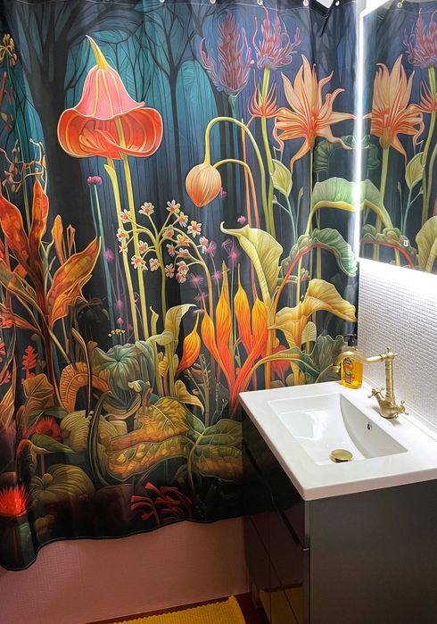 Apartament de închiriat 4 camere, renovat, în cartierul Rogerius