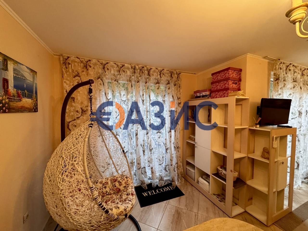 Мезонет с 2 спални в комплекс Венера Палас, 105 кв.м + 15 кв.м двор,