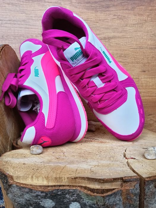 Дамски маратонки  PUMA R78 FOOTWEAR