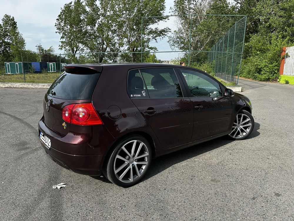 Golf 5 Individual