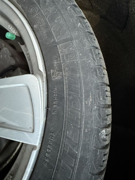 Michelin 225/50 R17 98H