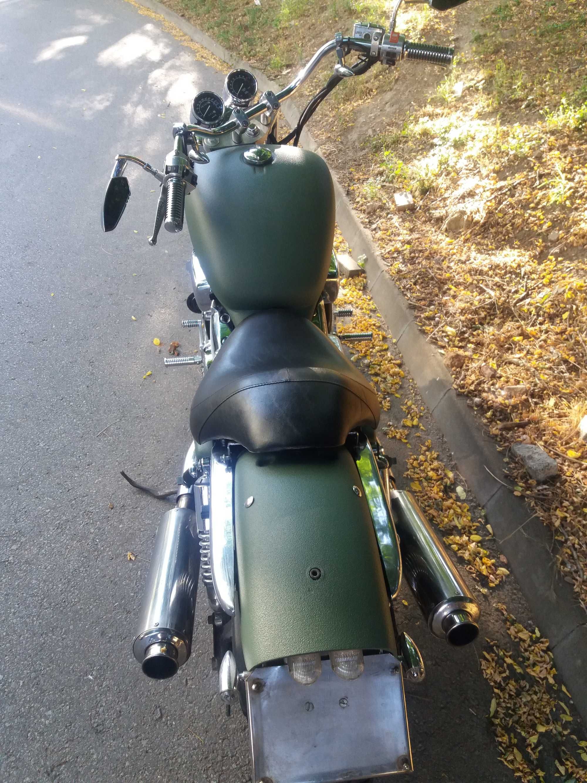 Honda Magna VF 750 C chopper ,schimb cu container sau rulota , cabana