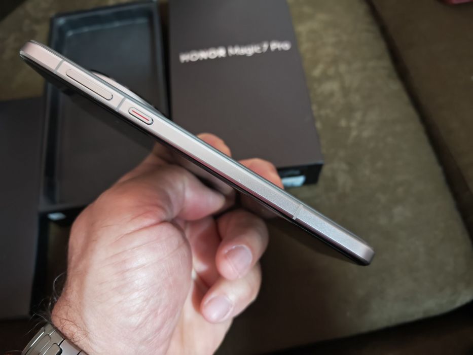 Honor Magic 7Pro 12/512Gb