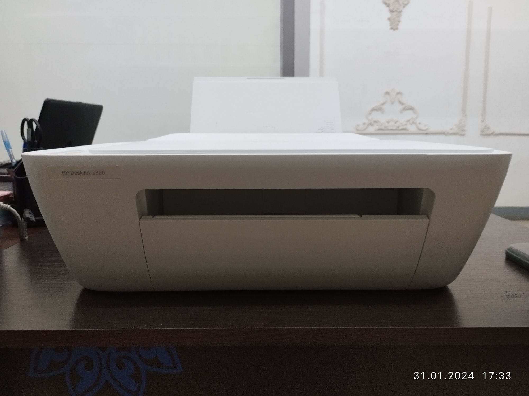 Принтер HP DeskJet 2320(без картриджей)