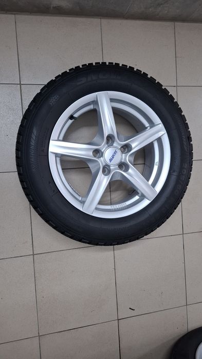 Rezerva Tenault Scenic R16 114.3 si anvelopa noua 205 60 R16