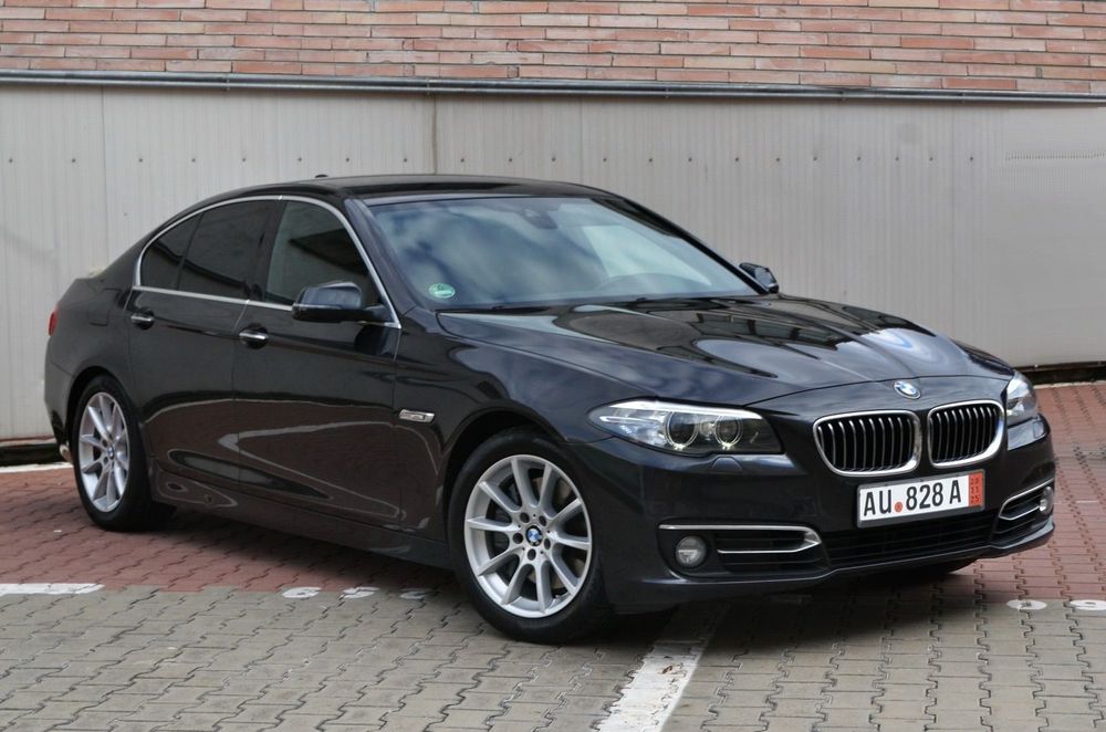BMW Seria 5 530-258 C.P Euro6 fara ad-blue,3 butoane H&K Full LED