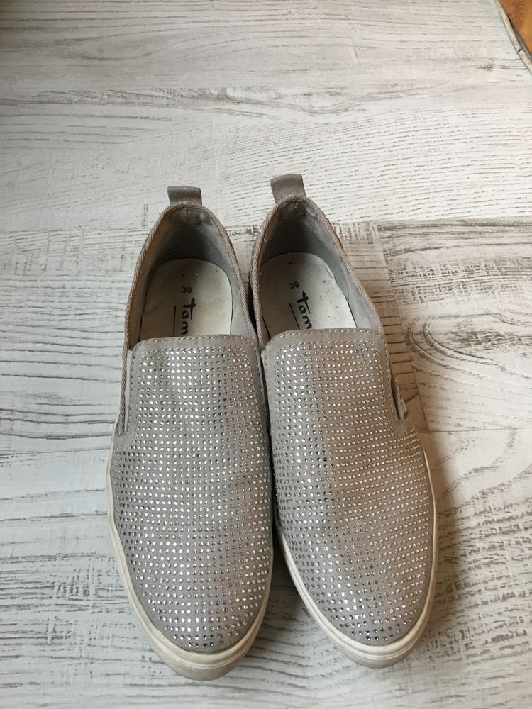 Дамски обивки  Tamaris сребристи 39н. 25 см