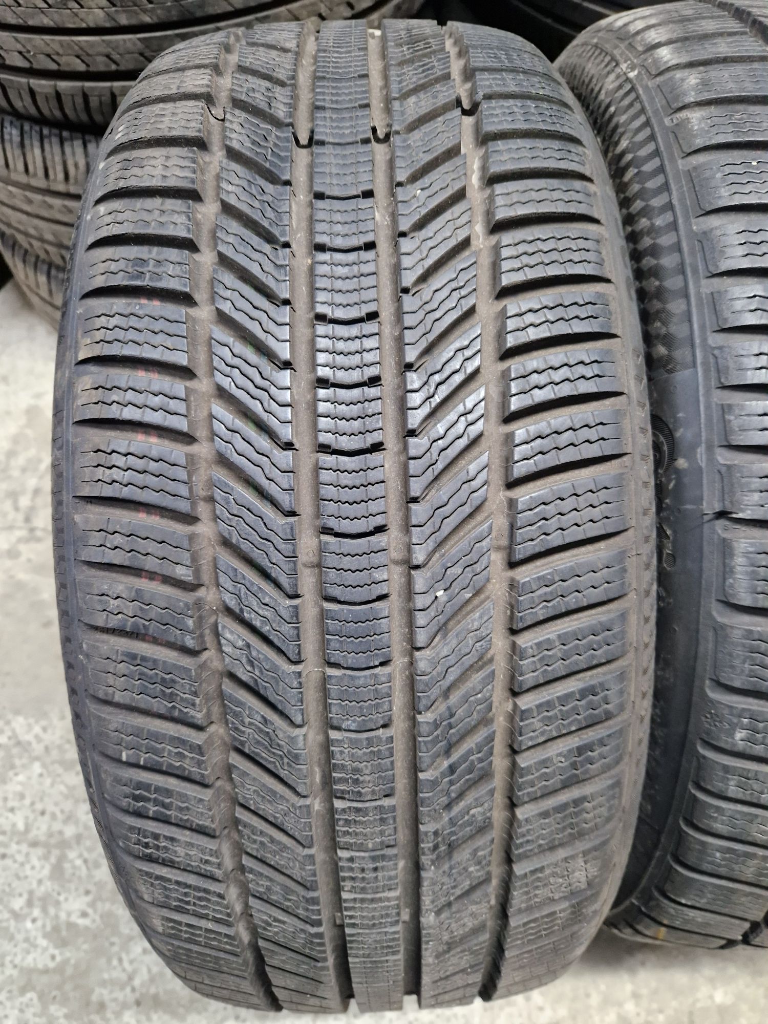 Set 4 anvelope SH iarna Continental 225/40/18 dot 2023