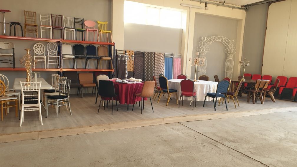Scaune Biserica sali evenimente  comandă minima 50 buc.