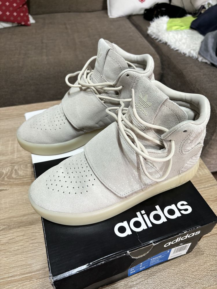 Adidas Tubular Invader