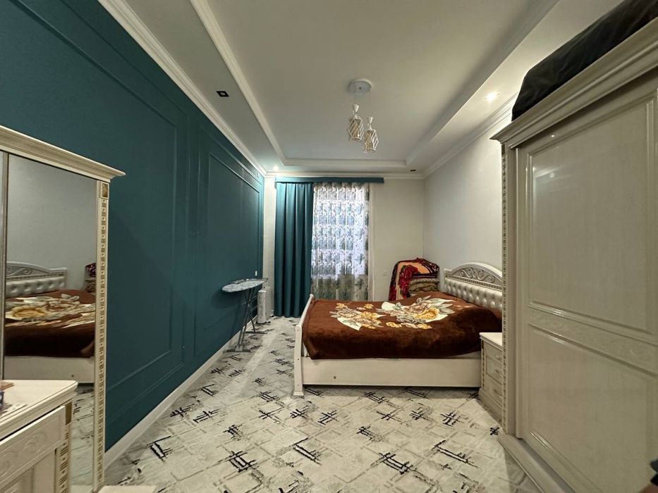 Учкахрамон постдан 6 км кирганда Хожи отада 4 сотих