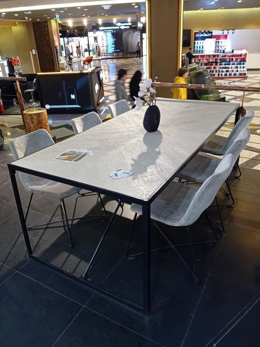 Masa stejar si scaune