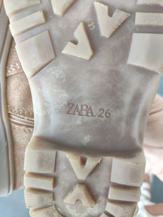 Ghetuțe și cizmulite fetițe, mărimea 26-27