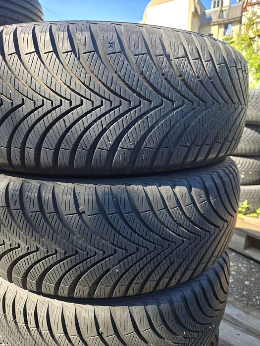 4бр. 215 60 16 Kumho всесезонни.