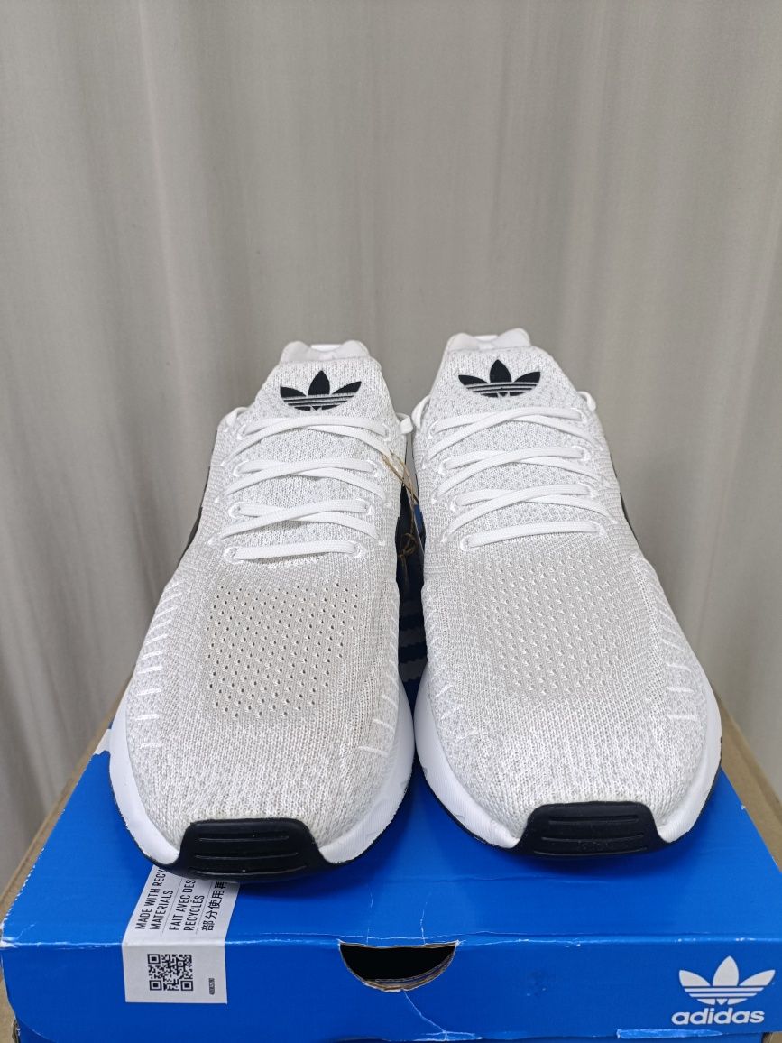 Adidas Swift Run 22 номер 44 код 20A