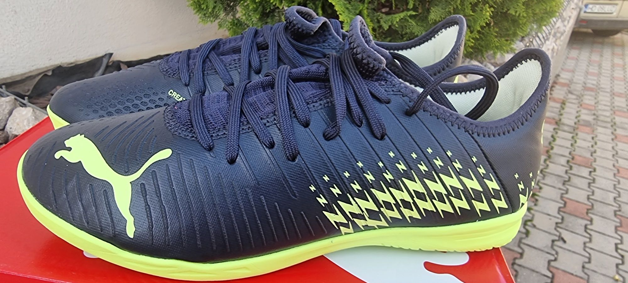 Ghete de sport/fotbal PUMA marime 45