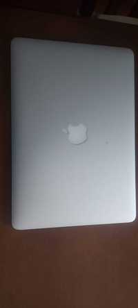 MacBook Air 13, procesor Intel® Dual Core™ i5, baterie noua