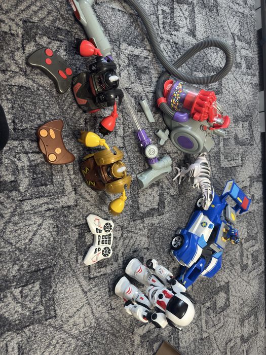 Set jucari , roboti , masinuta paw patrol , dinozaur