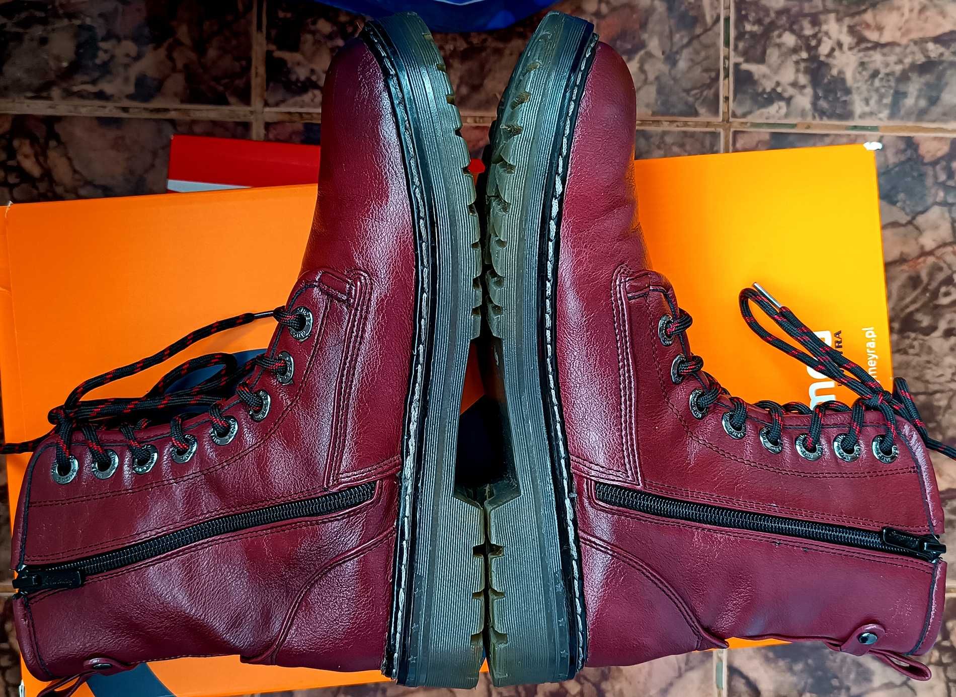 Botine damă marca MUSTANG mărimea 40 din piele ecologică
