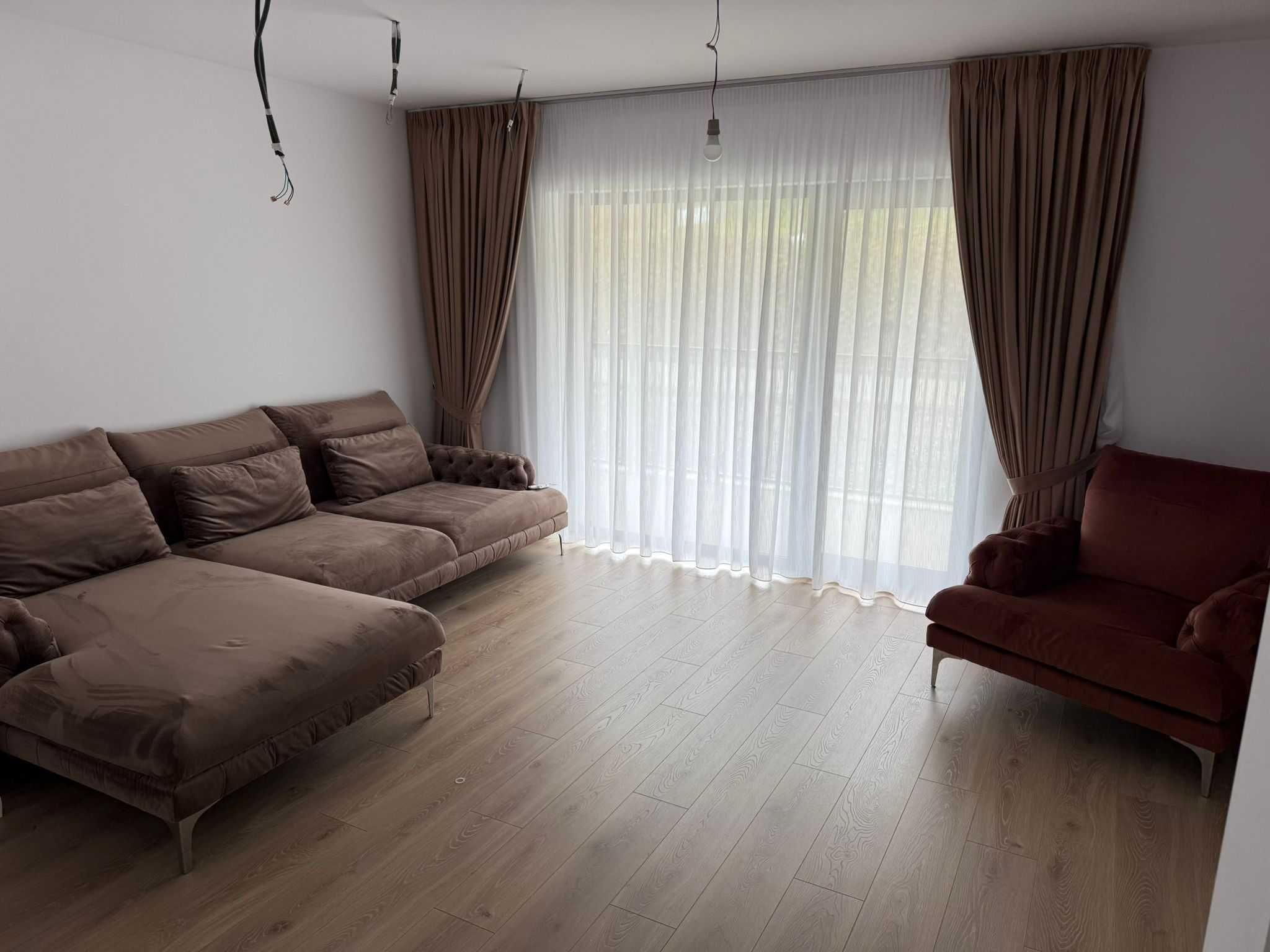 Apartament-3 camere
