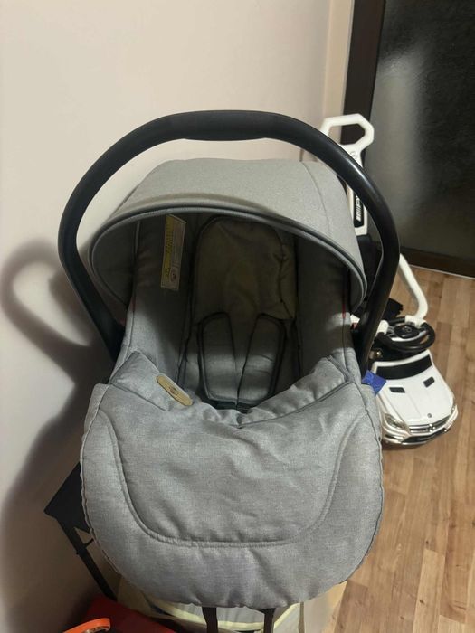 Бебешко столче, кошче за кола