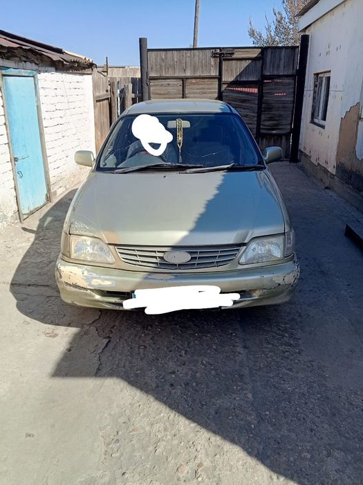 Продам машину таета Салуна