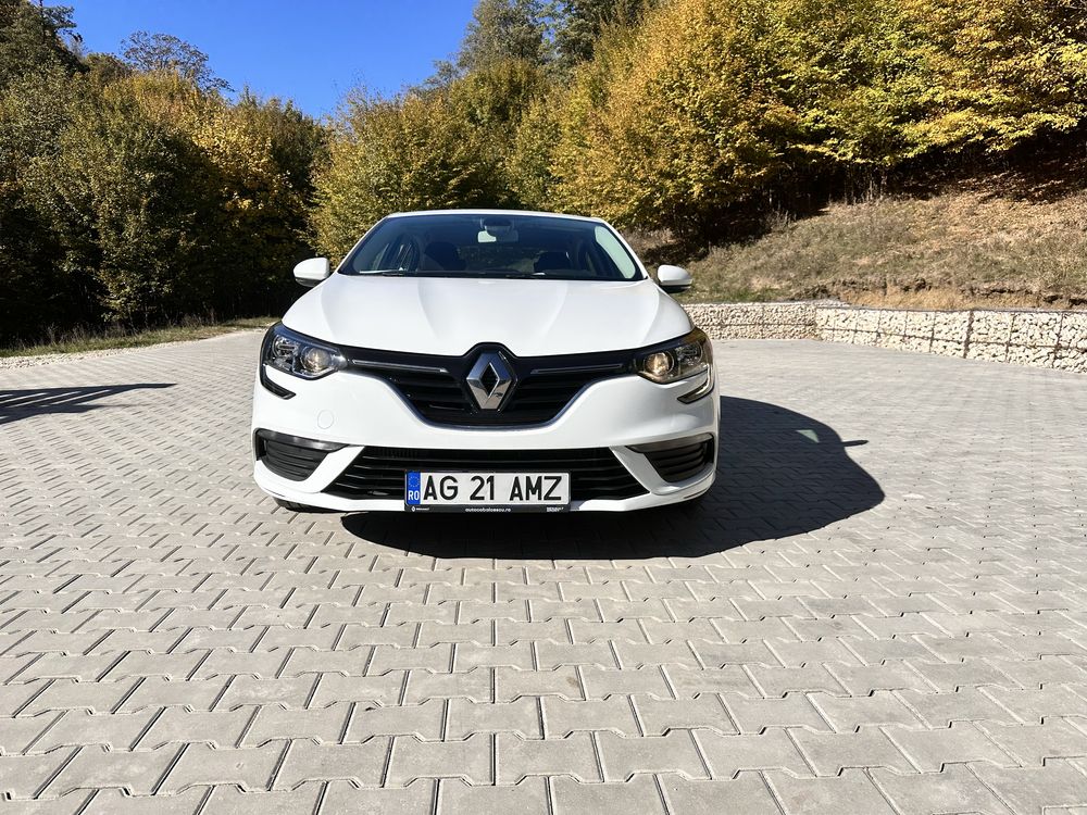 Renault Megane 4 Sedan - unic proprietar inca in garantie