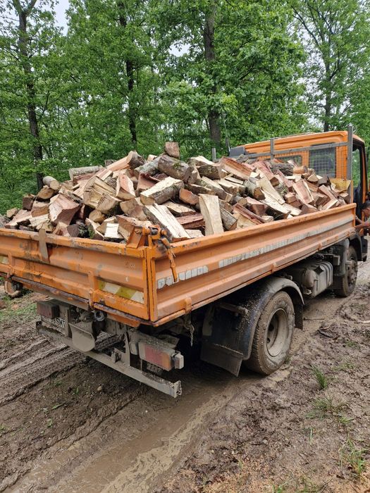 Lemne de foc tăiate si crapate