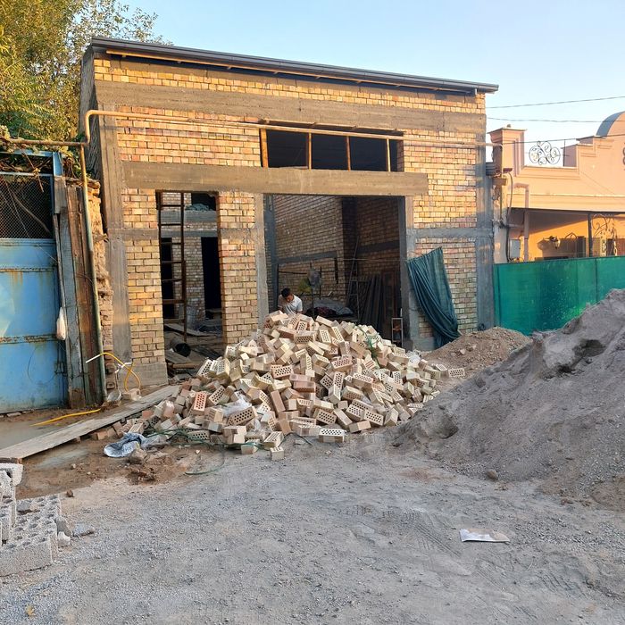 Продаётся участок в центре