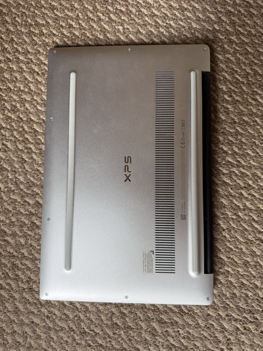 Dell XPS 13 9380 – премиальный ультрабук в отличном состоянии!