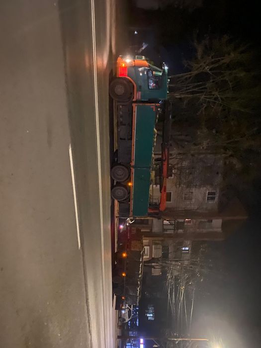 Transport Camion cu macara