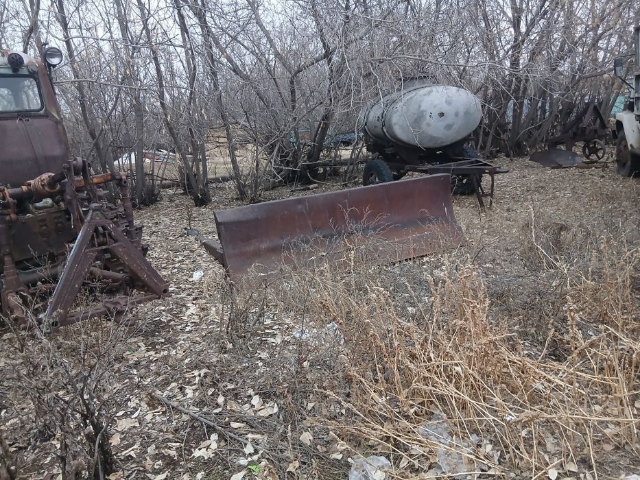 Лапата на трактор дт 75 Казахстан