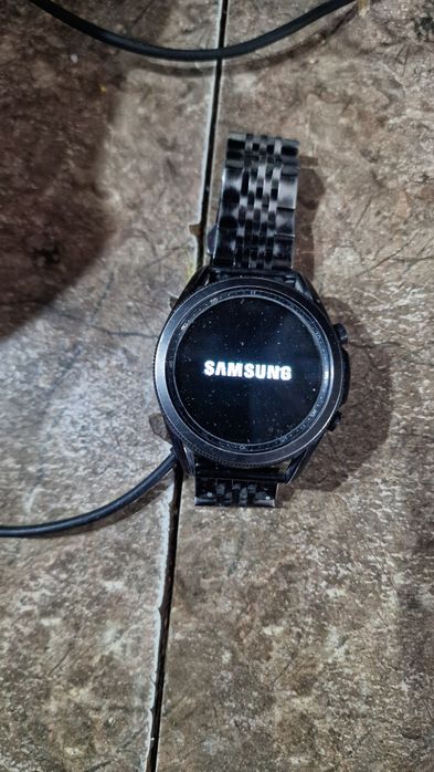 Продам часы Samsung galaxy watch 3
