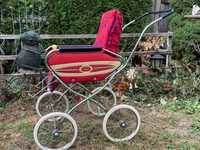 Стара антикварна детска количка