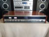 Receiver Tandberg TR - 220.  13 watts/canal,4-16 ohms. Perfecta stare.