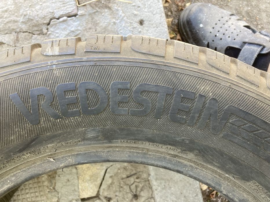 Зимни гуми 225-65-16