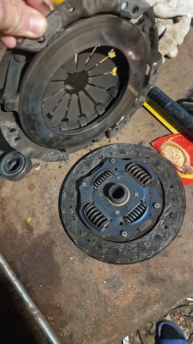 Vand kit ambreaji daihatsu terios 2006