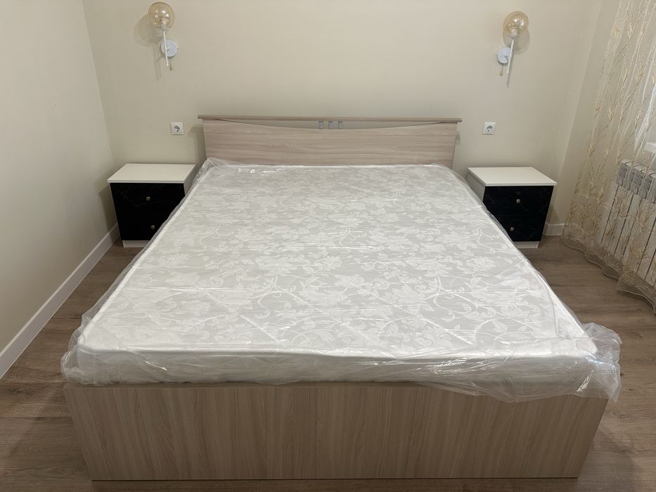 Продается новая кровать с матрасом 160*200