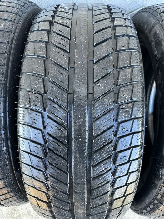 Cauciucuri Syron Everest 235/50 R18 DOT 3020